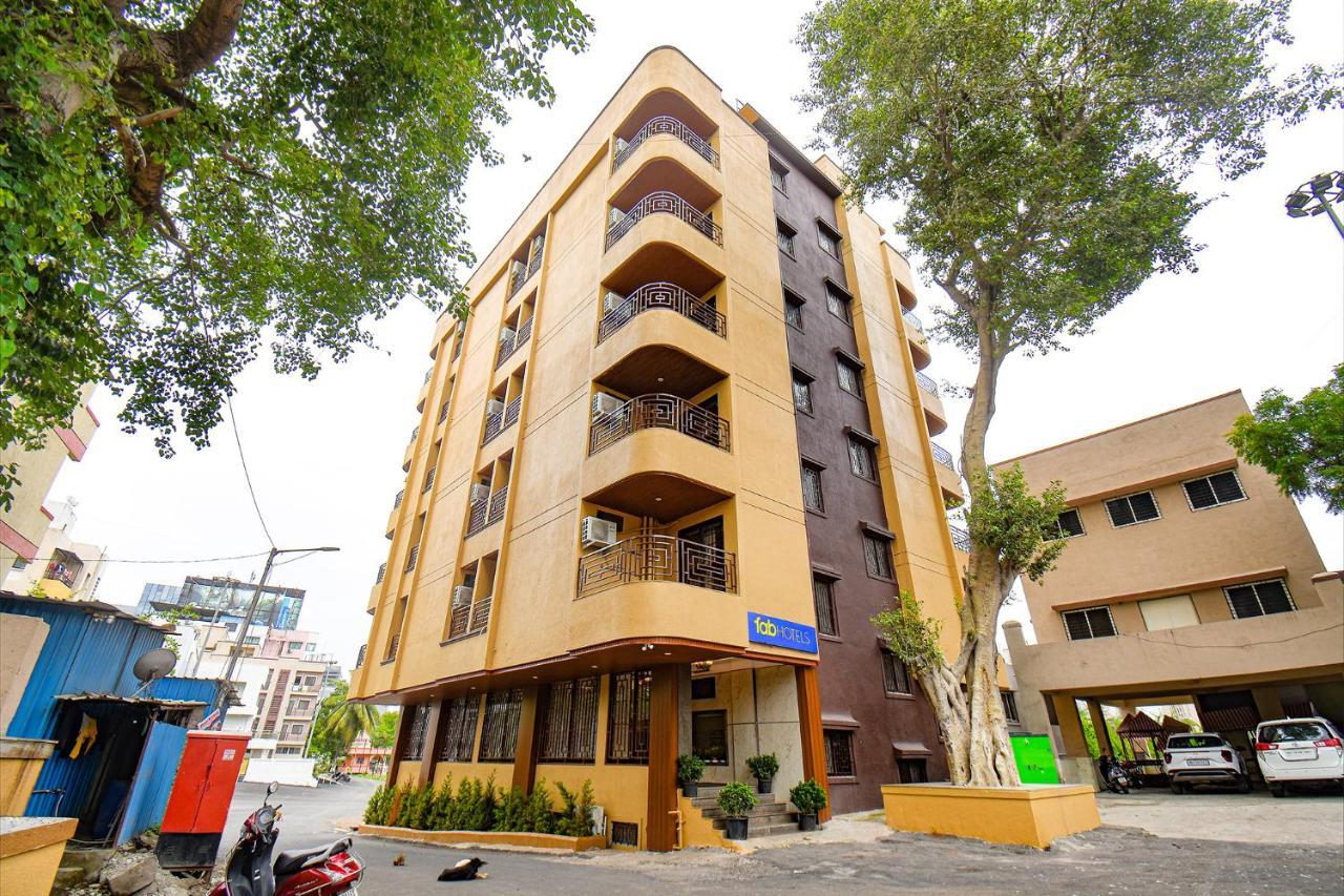 Fabhotel Gaurav Galaxy Púna Exteriér fotografie